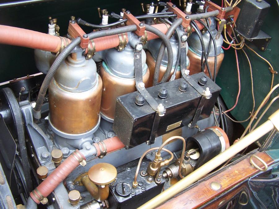  Cadillac Model 30 Demi-Tonneau 1910 года  (фото 6 из 8)